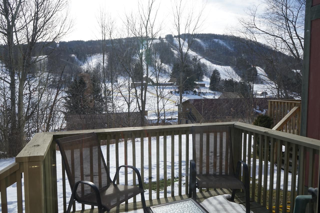 Hope Lake Lodge & Indoor Waterpark Кортленд Екстер'єр фото